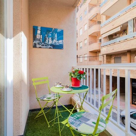 Apartamento Playa Del Cura Torrevieja Eksteriør bilde