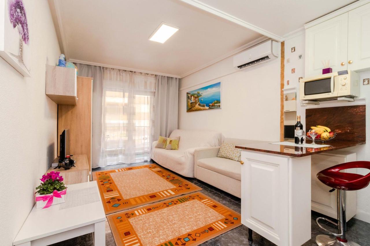 Apartamento Playa Del Cura Torrevieja Eksteriør bilde